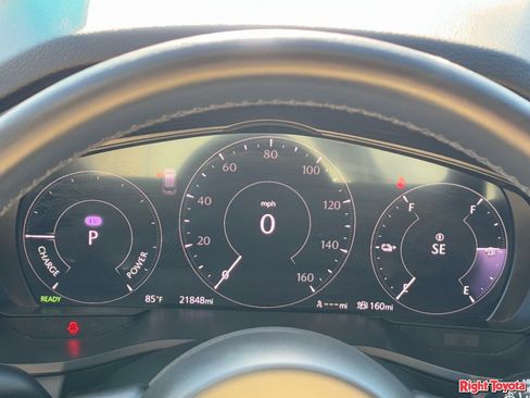 Used 2025 MAZDA CX-70 Plug-In Hybrid w/ Premium Pkg image 23