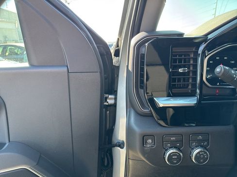 New 2026 GMC Sierra 1500 Elevation image 14