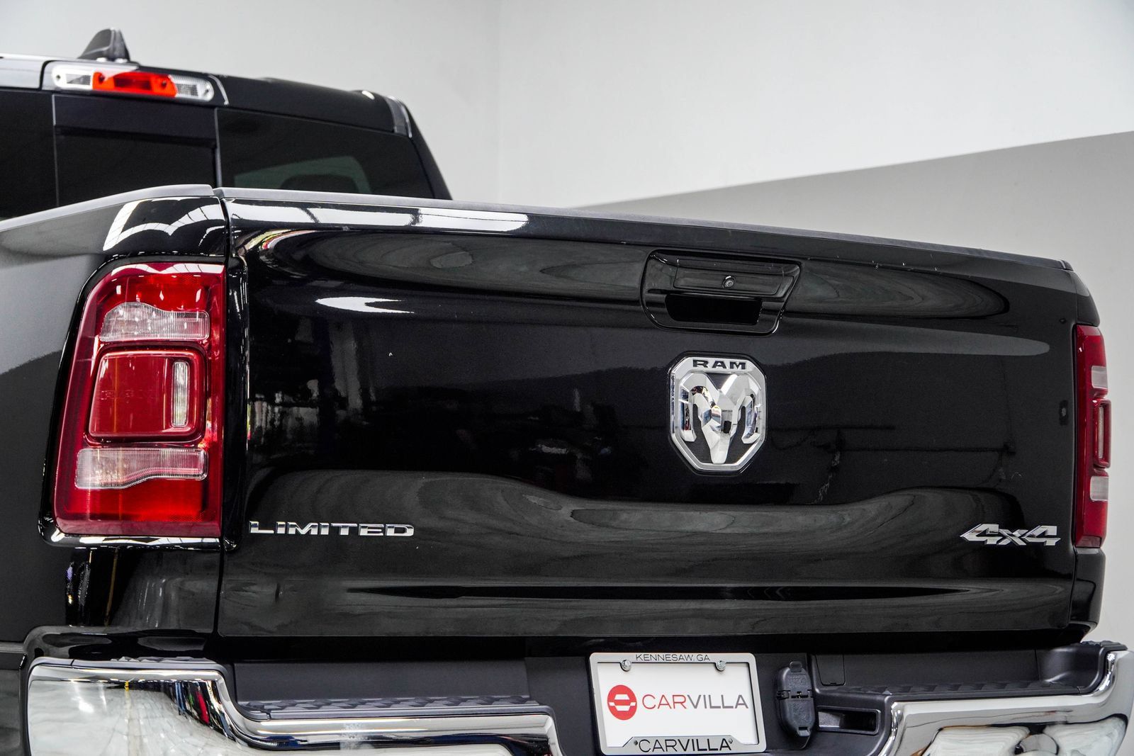 Used 2023 RAM 1500 Limited AWD/4WD image 13