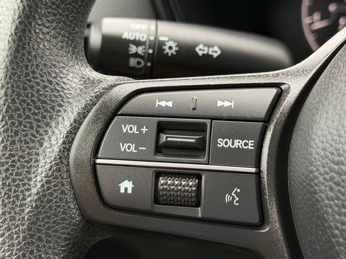 Used 2024 Honda CR-V EX image 7