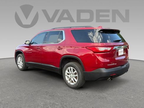 Used 2020 Chevrolet Traverse LT FWD image 18