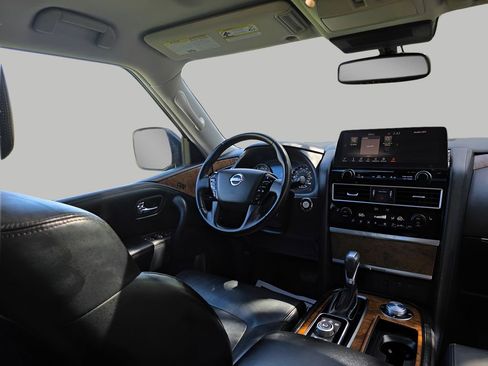 Used 2021 Nissan Armada SL w/ Captain's Chairs Package image 12