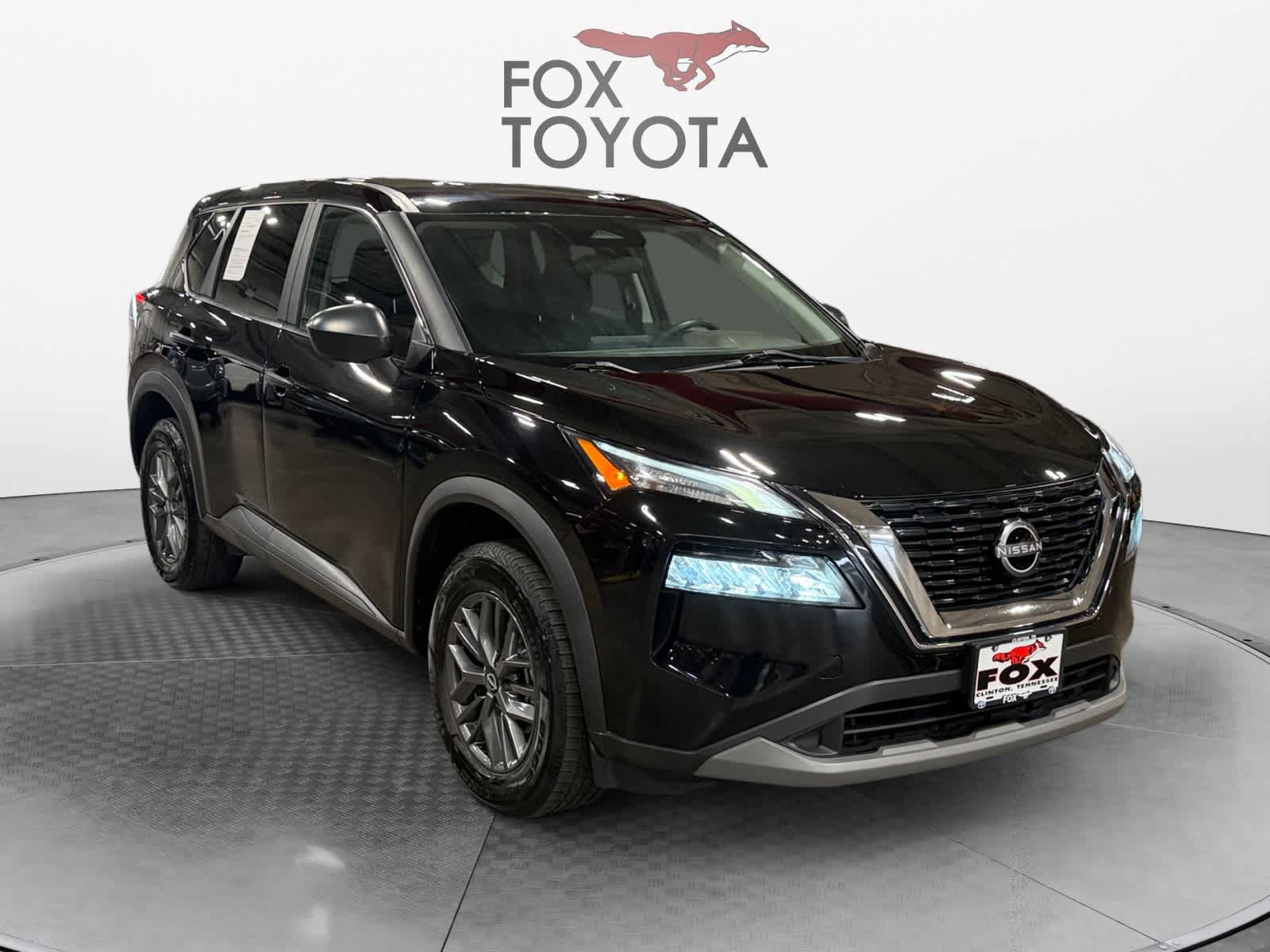 Used 2023 Nissan Rogue S FWD image 8