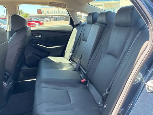 Used 2024 Honda Accord Touring image 11