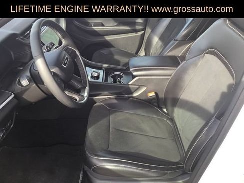 Used 2025 Jeep Grand Cherokee Altitude AWD/4WD image 22