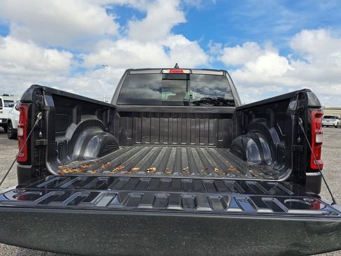 New 2026 RAM 1500 Express image 26