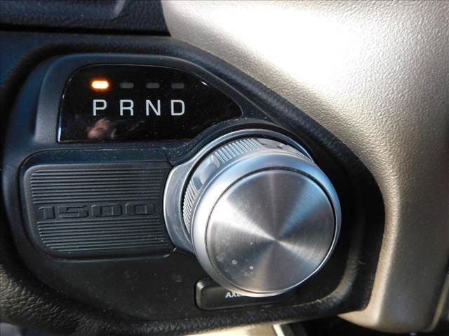 Used 2019 RAM 1500 Laramie RWD image 11