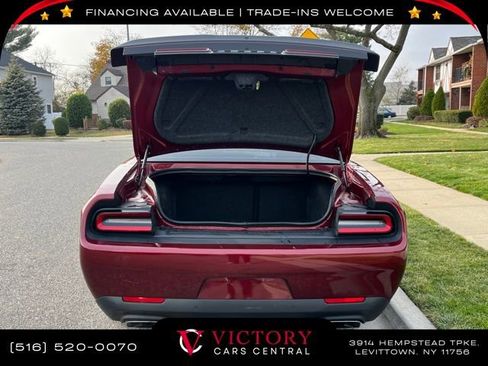 Used 2023 Dodge Challenger R/T image 11