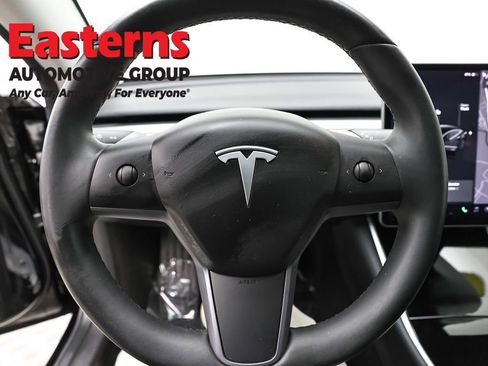 Used 2019 Tesla Model 3 Long Range image 10
