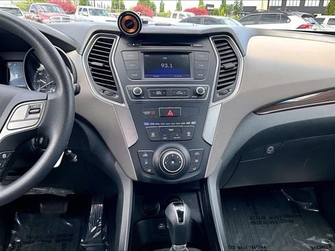 Used 2017 Hyundai Santa Fe Sport AWD/4WD image 8