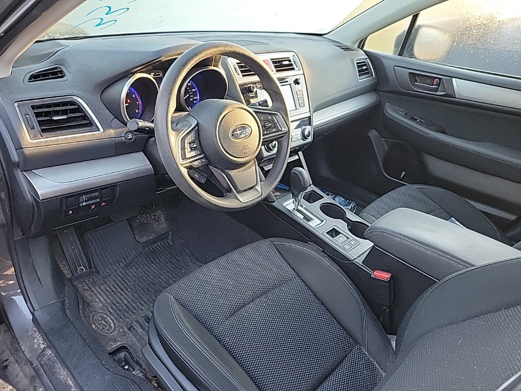 Used 2019 Subaru Outback 2.5i AWD/4WD image 7
