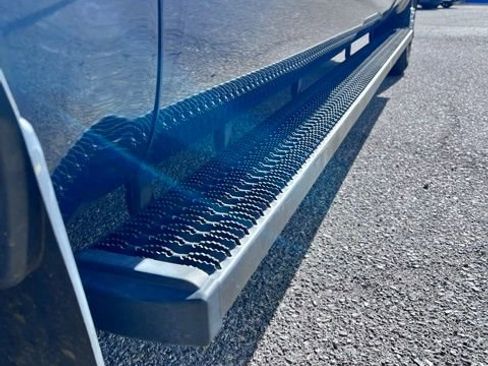 Used 2016 Ford F250 XLT w/ XLT Value Package image 32