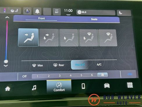 Used 2022 Jeep Compass Latitude w/ Sun and Sound Group AWD/4WD image 19