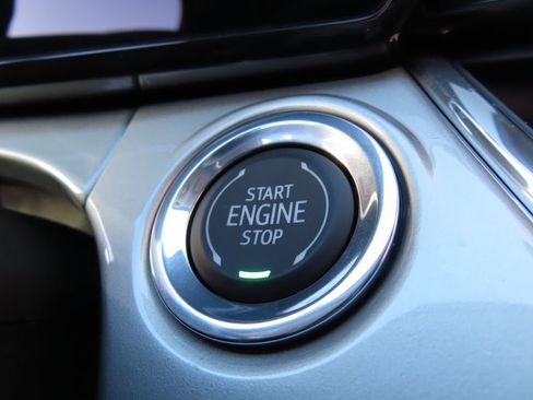 New 2026 Chevrolet Trax LT w/ Driver Confidence Package image 12