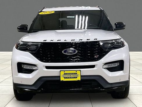 Certified 2020 Ford Explorer ST AWD/4WD image 3