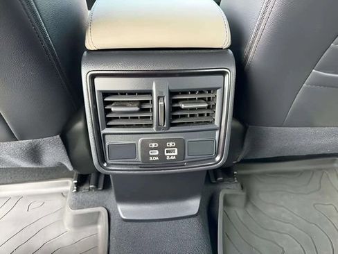 Certified 2025 Subaru Forester Limited w/ Popular Package #1 AWD/4WD image 31