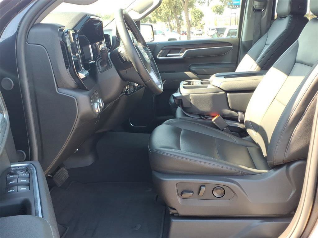 Used 2026 GMC Sierra 1500 SLT RWD image 19