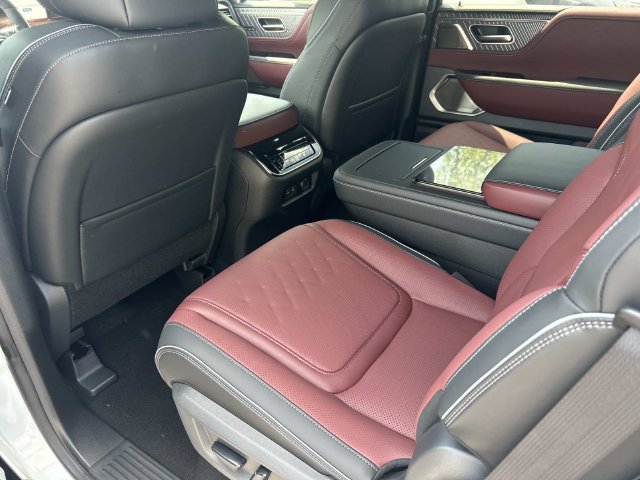 New 2027 INFINITI QX80 Autograph w/ Premium Cargo Package AWD/4WD image 19