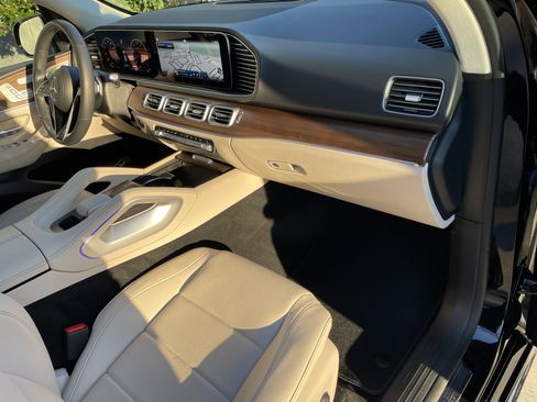 Certified 2024 Mercedes-Benz GLE 350 4MATIC image 47