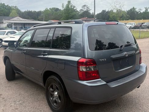 Used 2004 Toyota Highlander 2WD image 5