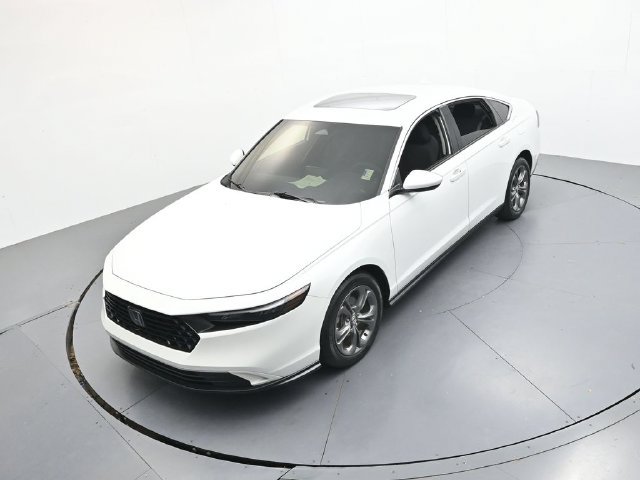 Used 2023 Honda Accord EX image 37