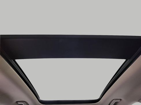 Used 2020 Ford Edge SEL w/ Convenience Package AWD/4WD image 24