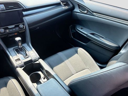 Used 2021 Honda Civic Sport image 27