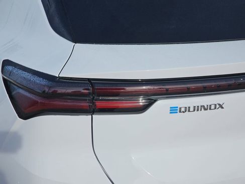 New 2026 Chevrolet Equinox EV LT image 40