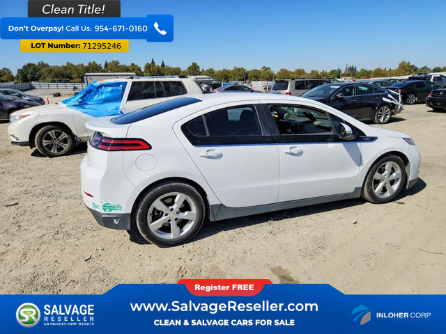 Used 2013 Chevrolet Volt Premium w/ Premium Trim Package FWD image 4
