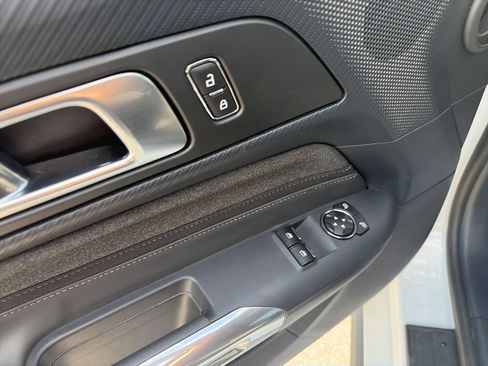 Used 2024 Ford Mustang GT RWD image 19