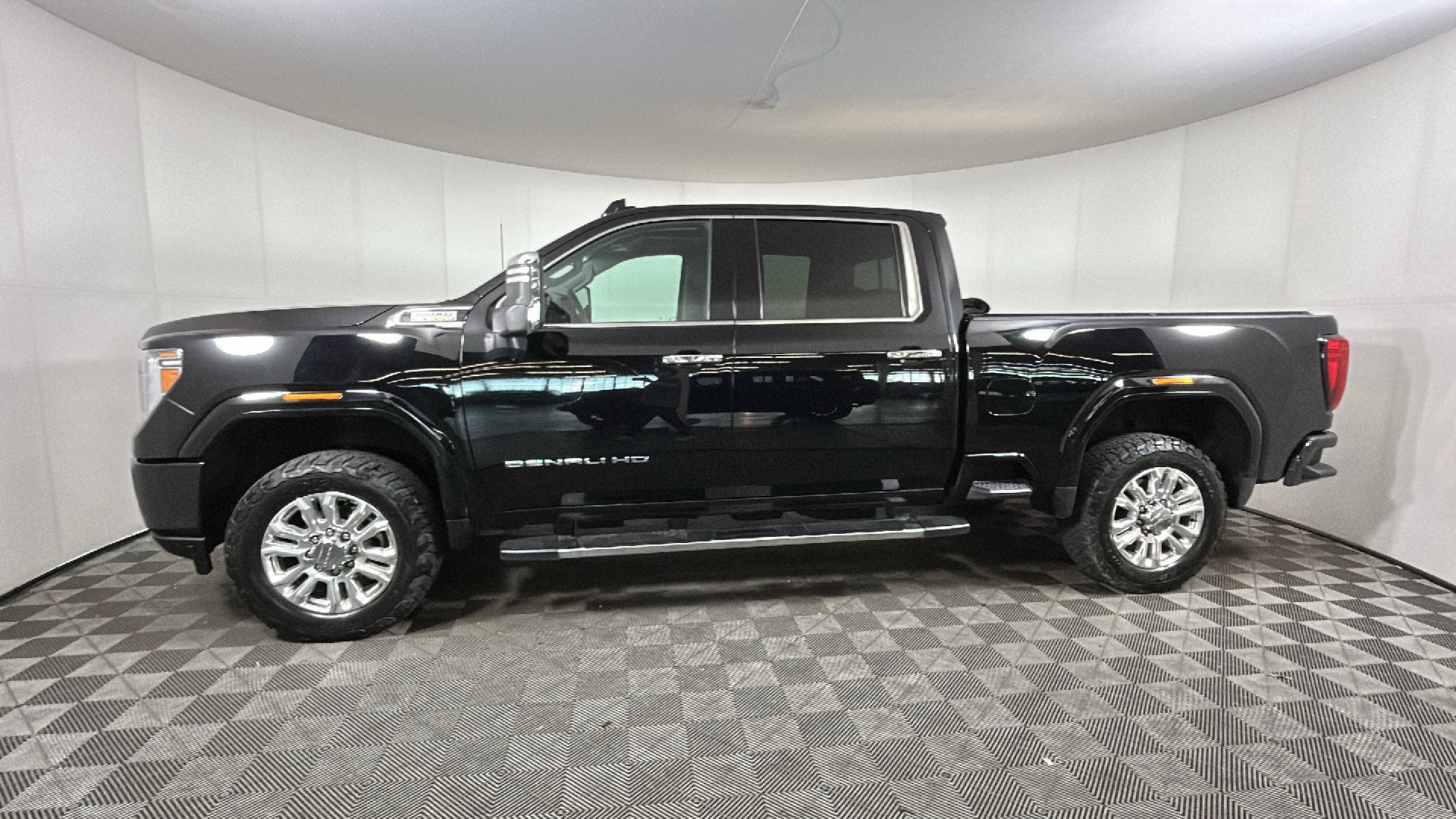Used 2022 GMC Sierra 2500 Denali AWD/4WD image 7