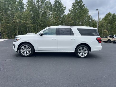 Certified 2022 Ford Expedition Max Platinum image 8