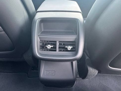 Used 2024 Cadillac Lyriq Luxury w/ LPO, Floor Liner Package AWD/4WD image 12