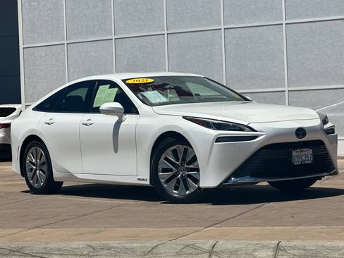 Certified 2021 Toyota Mirai w/ Advanced Technology Package RWD image 2