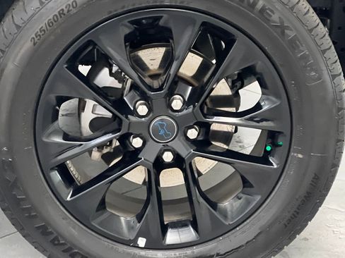 Used 2025 Jeep Wrangler Unlimited Sahara image 61