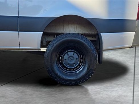 Used 2024 Mercedes-Benz Sprinter 144 Cargo image 27