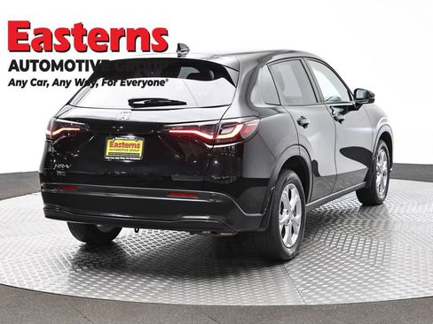 Used 2024 Honda HR-V LX image 5