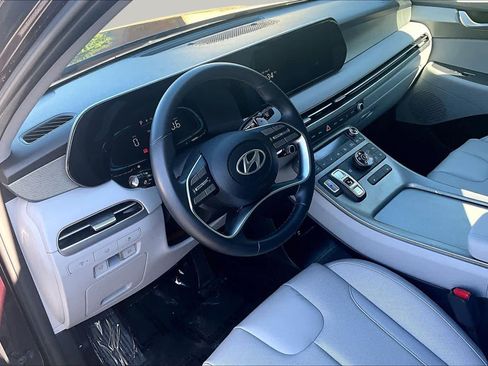 Used 2025 Hyundai Palisade SEL AWD/4WD image 18