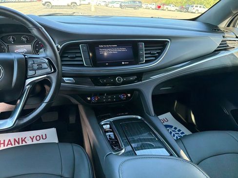Used 2024 Buick Enclave Essence FWD image 23