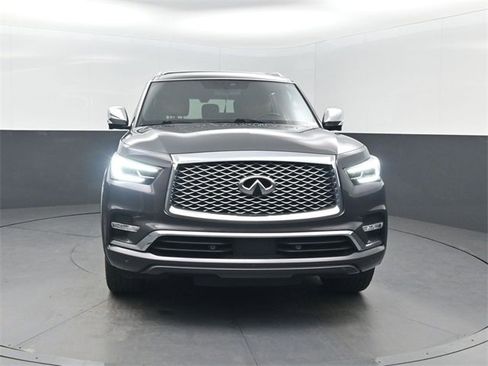 Used 2022 INFINITI QX80 Sensory w/ All-Season Package image 41