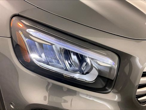 Used 2026 Mercedes-Benz GLB 250 4MATIC image 24