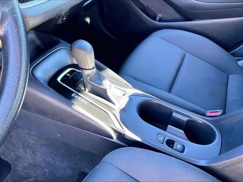 Used 2023 Toyota Corolla LE image 20