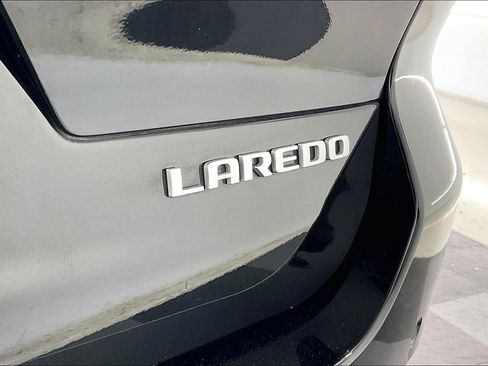 Used 2025 Jeep Grand Cherokee L Laredo w/ Luxury Tech Group I AWD/4WD image 7
