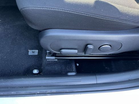 Used 2025 Hyundai Kona SEL image 23