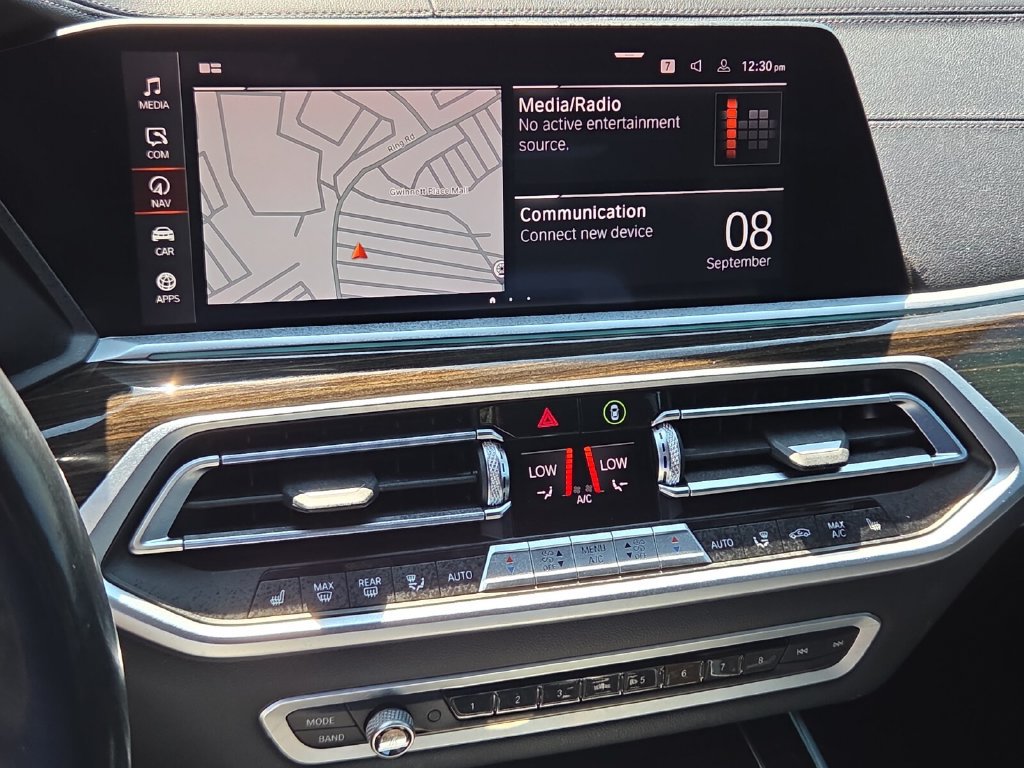Used 2020 BMW X7 M50i w/ Executive Package AWD/4WD image 23