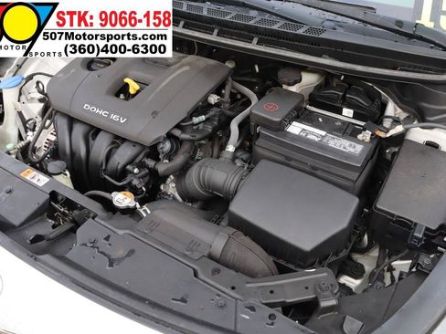Used 2018 Kia Forte LX FWD image 19