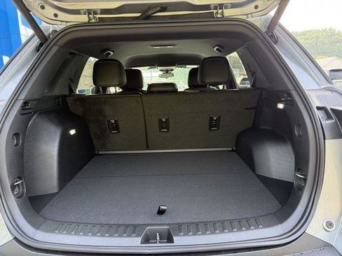 New 2026 Chevrolet Equinox LT w/ Convenience Package II image 17