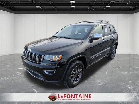 Used 2021 Jeep Grand Cherokee Limited w/ Trailer Tow Group IV image 1