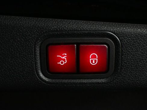 Certified 2022 Mercedes-Benz E 350 Sedan image 30