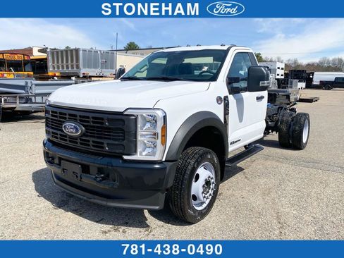 New 2024 Ford F550 4x4 Regular Cab Super Duty image 1
